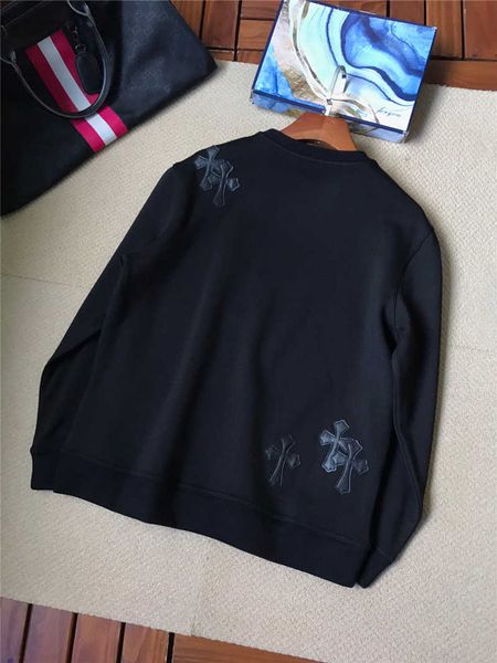 

new fashion brand ch crosin cross sanskrit embroidery lovers' round neck pullover long sleeve sweater in autumn and winter 2020, White