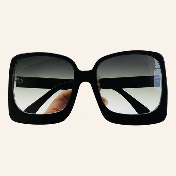 

friday big size wine, square sunglasses, black women's sun, wales, high profile brand, White;black