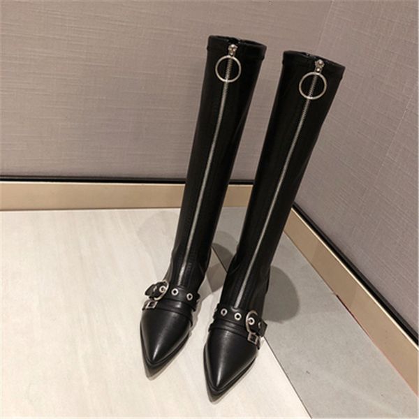 

new autumn 2021 knight-in-chief boots with thick heels and decorative metal belt buckles at knee-high height black front 3ak2