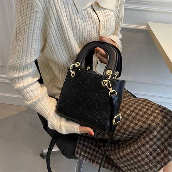 

bag women's messenger single shoulder bag embossed leather diana fashion hand wrist