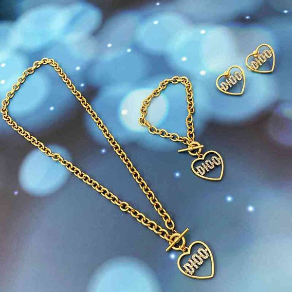 

new love earrings women's red neckchain necklace bracelet, Golden;silver