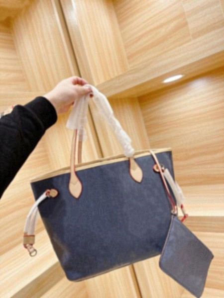 

fashion women shopping bags handbags lady shopping bag canvas tote bags wallet well-known brand outdoor must-haves large capacity 33cm
