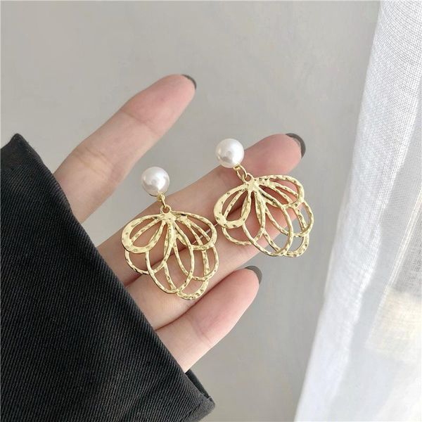 

stud earring women flowers woman earrings pendant hollow ladies fashion jewelry lady elegant gold color trendy metal kolczyki, Golden;silver