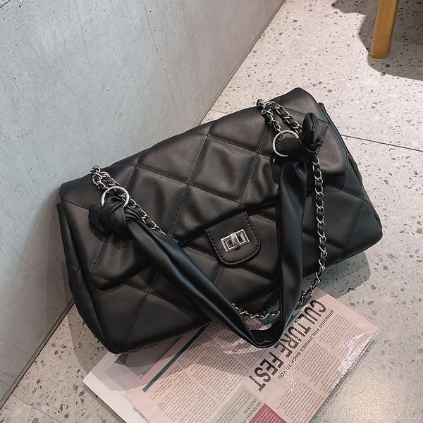 

high capacity pu leather crossbody bags for women 2020 winter trending branded shoulder handbags luxury chain korean hand bag c1019