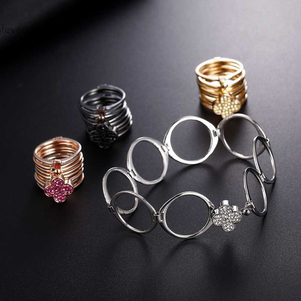 

dual-use biphi deformable tiktok, and red love, stretch magic ring, Silver