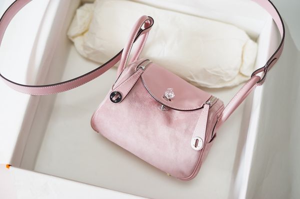 

wholesale pink design mini liny pursefully handmade wax thread,fast delivery. contact me for details