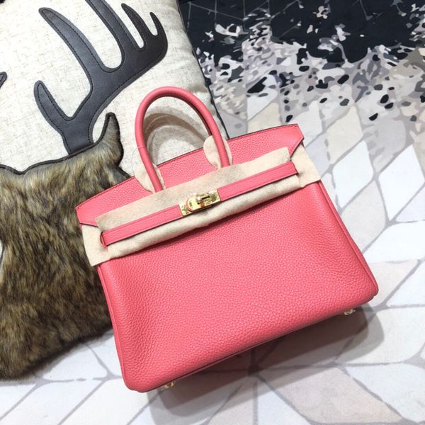 

wholesale half handmade togo leather design handbag30cm,also have size 25 35cm,wax thread,have gold and silver hardware,fast delivery