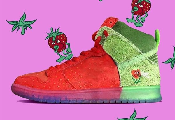 

2021 release sb dunk high strawberry cough university red spinach green-magic ember men women skateboard shoes sports sneakers with box, Black