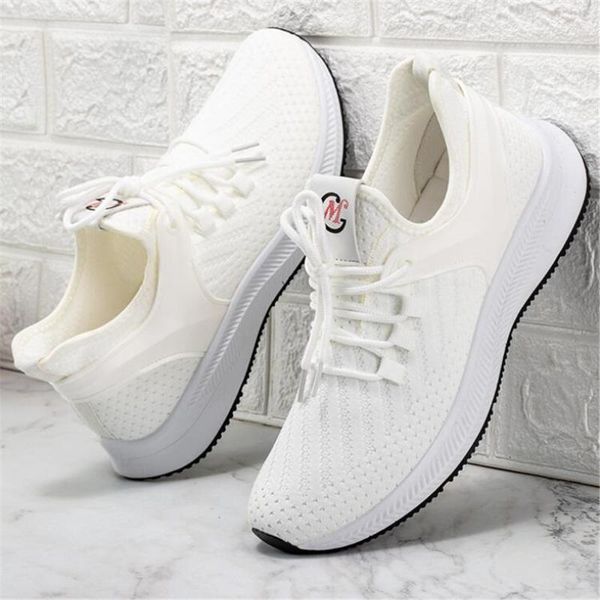 

2020 summer new sports casual shoes breathable comfortable men's shoes white versatile running mesh casual shoesw03, Black