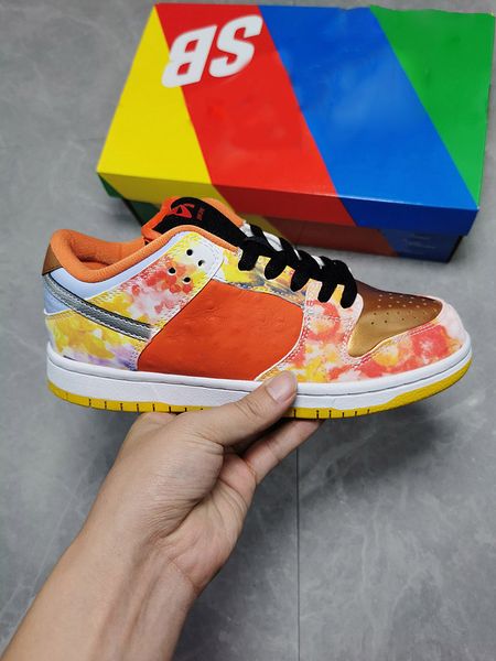 

2021 authentic dunk sb low pro street hawker skateboard shoes embossed suede sneaker men women outdoor sports shoes with box size 36-46