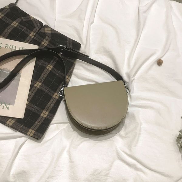 

niche women's 2019 autumn winter new fashion flip broadband messenger broadband shoulder bag shoulder bag bag bkg6g