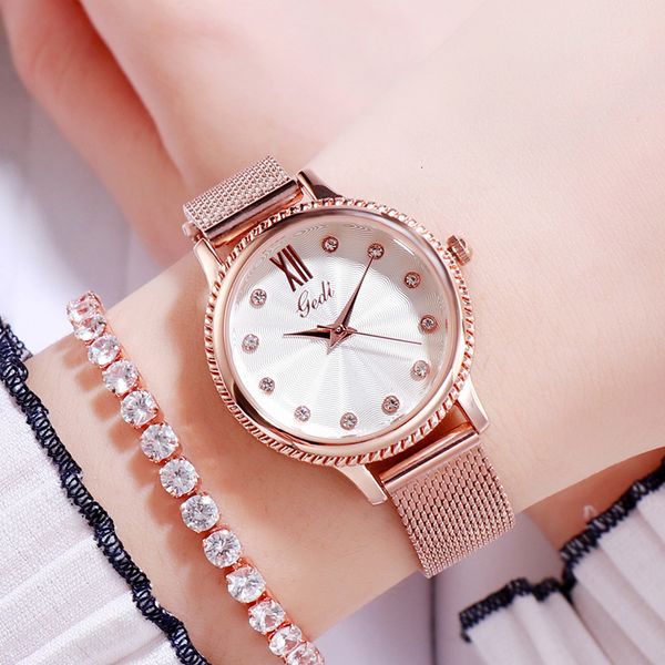 

new arrivals time-limited new fashion trend net red womens watch casual ultra-thin waterproof quartz womens watch ing, Slivery;brown