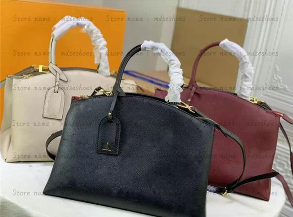 

grand palais mm shoulder bag designer handbag luxurys totes embossed grained cowhide leather with padlock oversized pattern of monograms flo