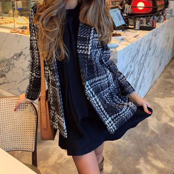 

vintage plaid women blazer coat v neck long sleeve buttons autumn winter female blazers streetwear ladies blazer jackets1, White;black