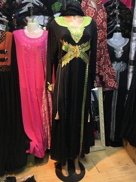 

20209998dubai abaya middle east robe ramadan clothes diamond embroide kaftan jibab islamic muslim dress for women1, Red