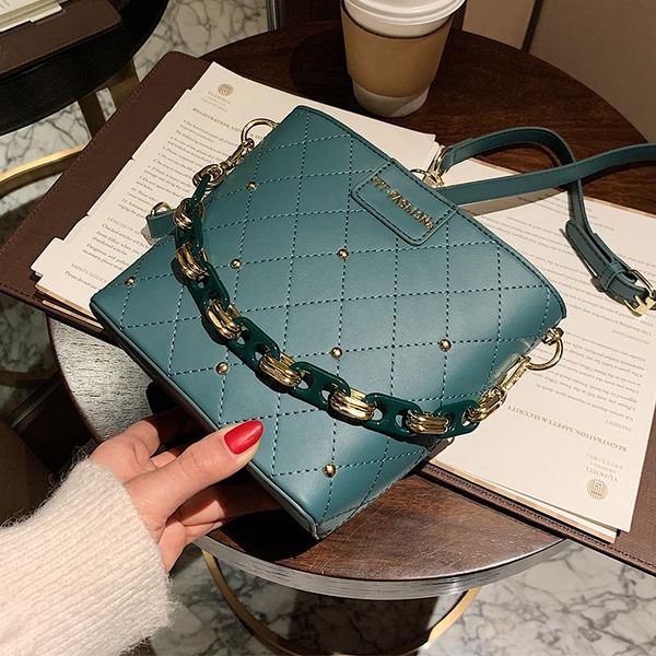 

cross body high sense small bag female 2021 trendy fashion net celebrity messenger western style chain single shoulder