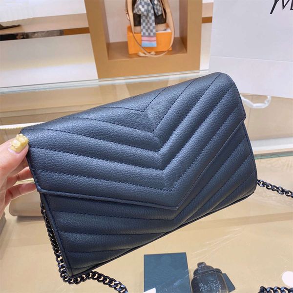 

2020 genuine leather handbag women new chain shoulder luxurys designers bag clutch classic sale fashion ladies diagonal