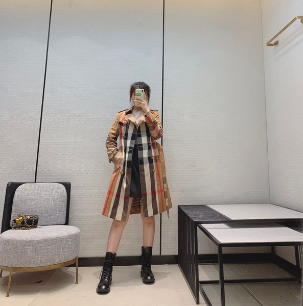 

2020 милан взлетно-посадочной полосы плащи отворотом шею длинным рукавом марка same стиль плащи женщины дизайнер пальто 0816-6, Tan;black