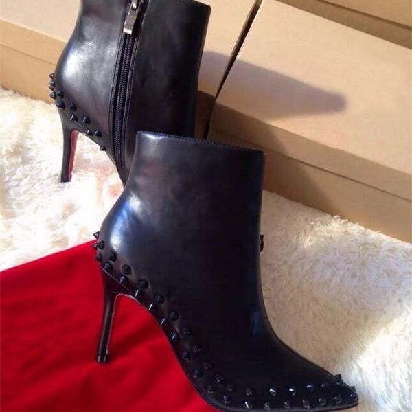 

classics luxry women's brand bottom high pointed rivets 10cm 8cm thin heel black suede red wedding boots 1026