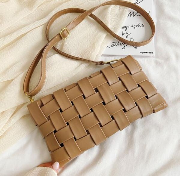 

fashion weave design small pu leather crossbody bags for women 2020 luxury solid color shoulder handbags chain cross body bag