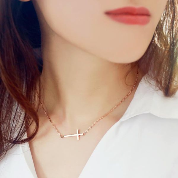 

классический нержавеющей стали ожерелье для женщин дизайнер ювелирных изделий крест ожерелье женщин 2020 заявление ожерелье kn004 yxltsf bde, Silver