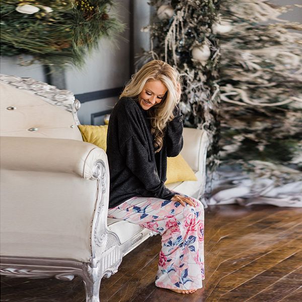 

wholesale 23 color spring autumn women long pants loose floral print drawstring lace camouflage stripe wave point sweatpants female pant, White;red