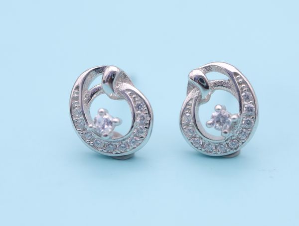 

hengsheng s925 silver cross-border one product dropshipping cradle moon fashion korean style simple zircon stud earrings for women, Golden