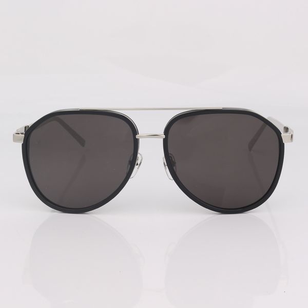 

designer men sunglasses brand designer silver metal frame pilot sunglasses men metal temples gray lens with original box, White;black