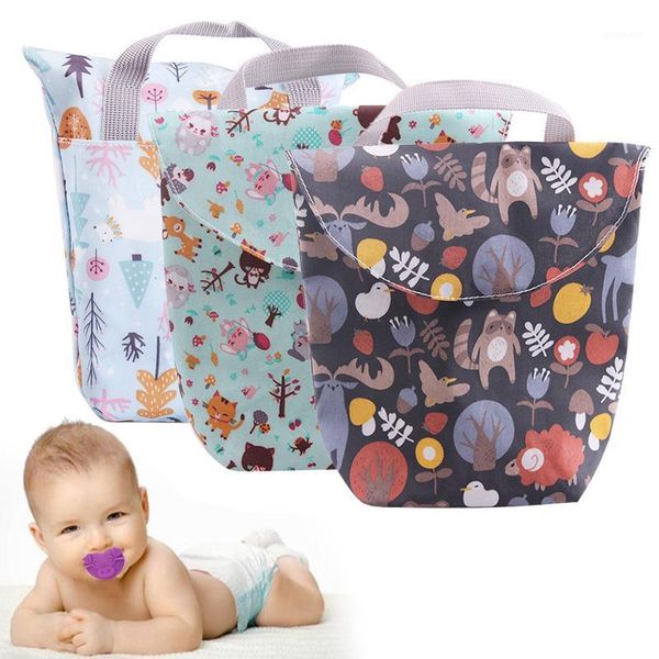 

baby diaper storage bag infant nappy organizer basket put 5-7 pieces diaper waterproof nursing bag storage stroller accessories1