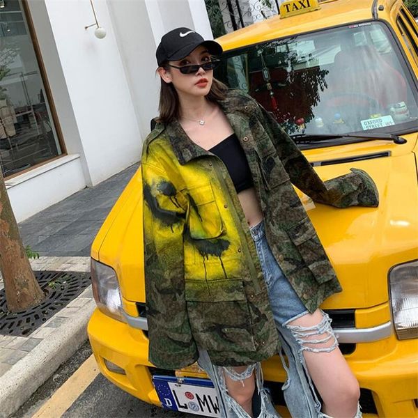 

граффити печати джинсовая куртка пальто куртки и пиджаки женщин камуфляж ветровка женский свободный случайный длинным рукавом карман пальто, Black;brown