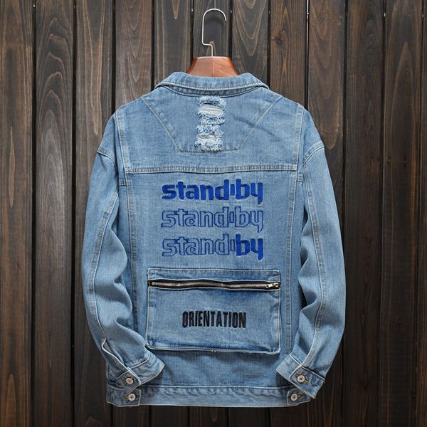 

2021 new mens letters embroidery holes ripped jean light blue big pocket spliced denim coat fashion outerwear men's jacket 4xl hxzn, Black;brown