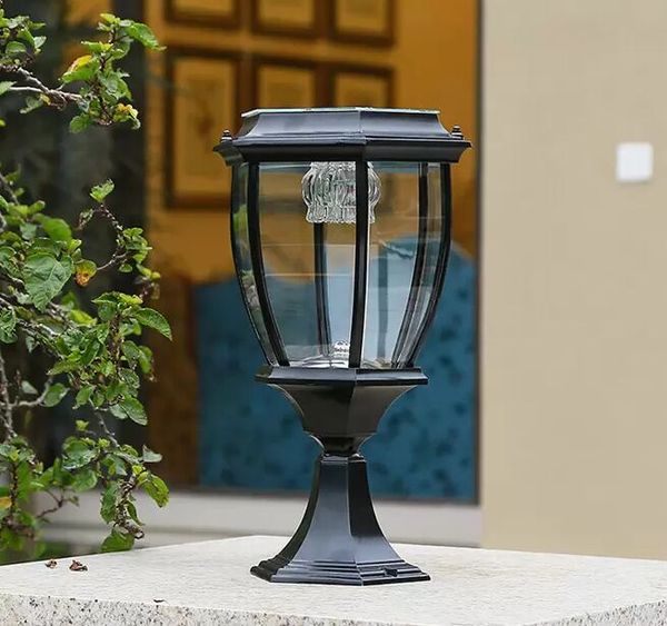 Lâmpadas de energia solar LED LED Black Post Lights Landscape Garden Doorway Iluminação Led Gold Outdoor Gold para Villa Deck Park Yark