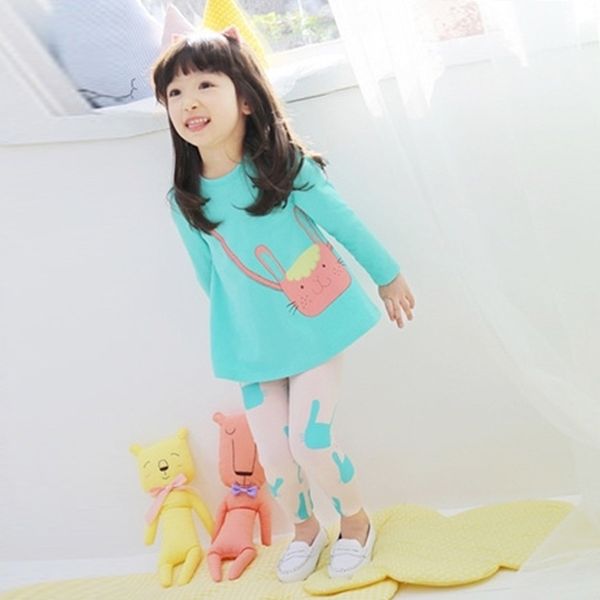 

2 3 4 5 6 7 year girls clothes spring fall cotton kids suits cartoon prints long sleeve shirts legging children clothing set y200325, White
