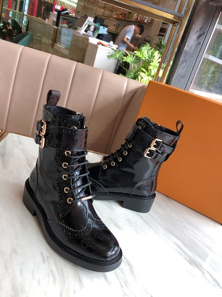 

woman's leather shoes lace up ribbon belt buckle ankle boots factory direct female rough heel round head autumn winter martin boots siz, Black