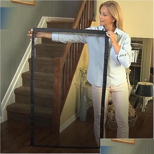 

magic-gate dog pet fences portable folding safe guard indoor and outdoor protection safety magic g bbyjef packing2010