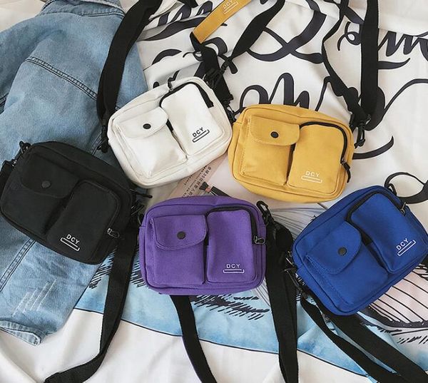 

2020 korean version of the tide student wild messenger bag canvas bag