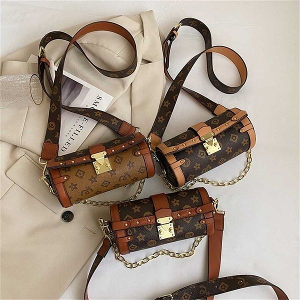 

2022 fashion crossbody bucket cylinder chain bag handbag shoulder purses boutique satchel clatch metal pu leather 2 belts messenger pouch pa, Black