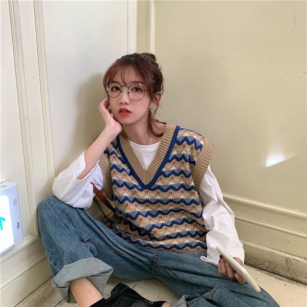 

2020 new korean autumn v-neck stripe loose and versatile knitted 2020 new korean autumn v-neck stripe vest woolwool loose and versatile knit, White;black