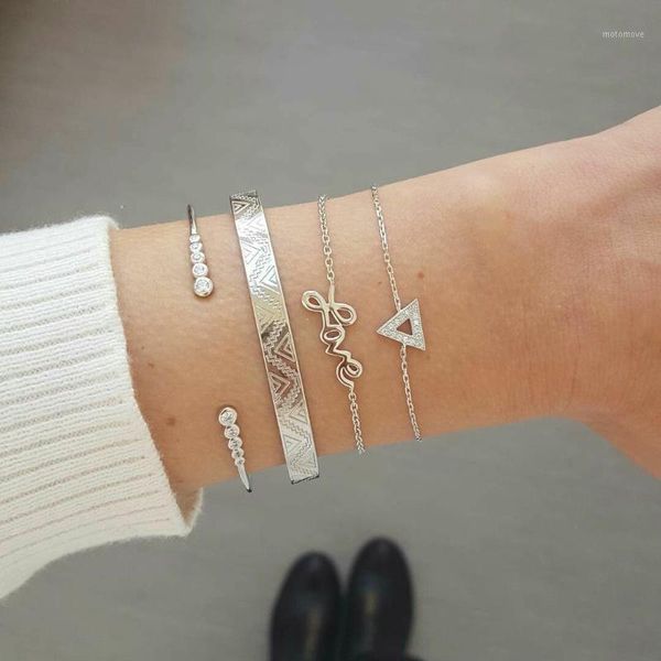

bangle hebedeer kpop fashion 4pcs/set triangle love letter bracelet combination women party gift wholesale1, Black