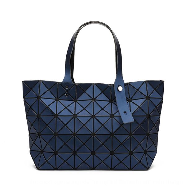 

2020 summer new portable korean fashion women's geometric versatile summer new bagfolding women's handbag niche bag fb0dv