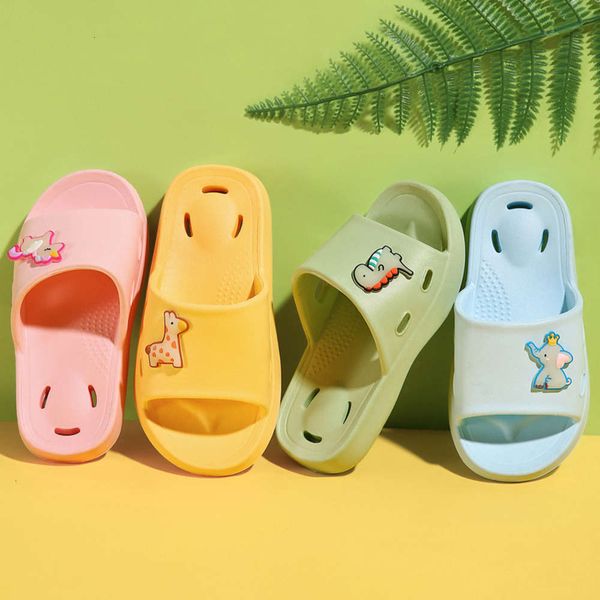 

slippers summer 2020 cute new children's cartoon for boys and girls, Black;red