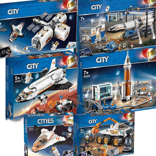 

2021 latest new city space series rocket center building blocks brick education toys christmas gift 1