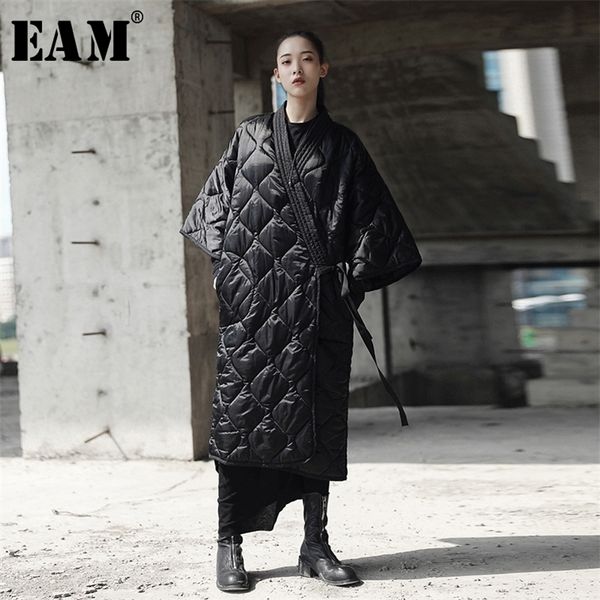 

[eam] new spring autumn v-collar three-quarter sleeve solid color bandage cotton-padded big size coat women fashion jd18601 201217, Black