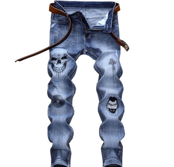 

european american style men denim jeans famous brand straight skull pattern zipper slim brand blue jeans pencil pants for men q0105, Black;white
