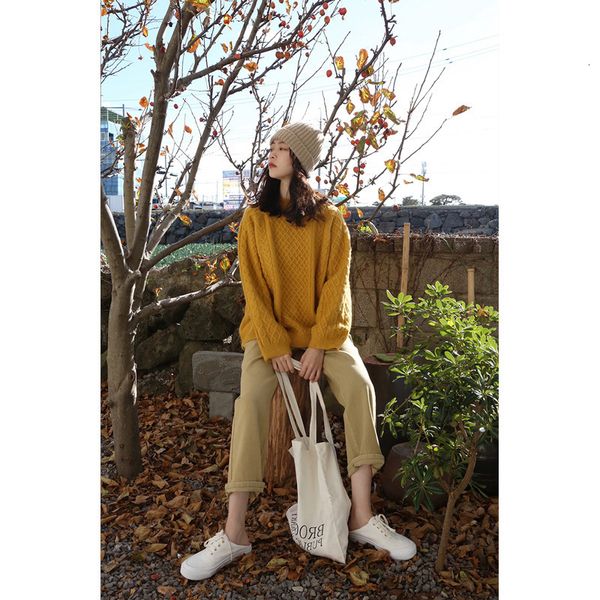 

2021 new casual retro-loose hemp flowers thick women's sweater let pullover around the neck autumn and winter solid 0qs0, White;black