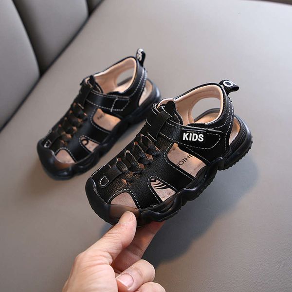 

korean boys' baotou sandals children's summer 2020 new solid versatile beach baby anti collision walking shord8d, Black;red