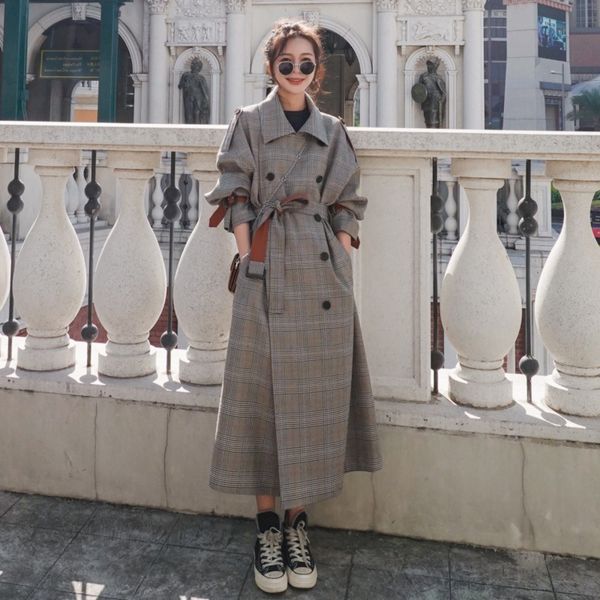 Chic Plaid Trenchcoats Frauen Kleidung Frühling 2020 England Wind Mantel Revers Schärpen Lange Windjacke Damen Lose King-size-mäntel LJ200903