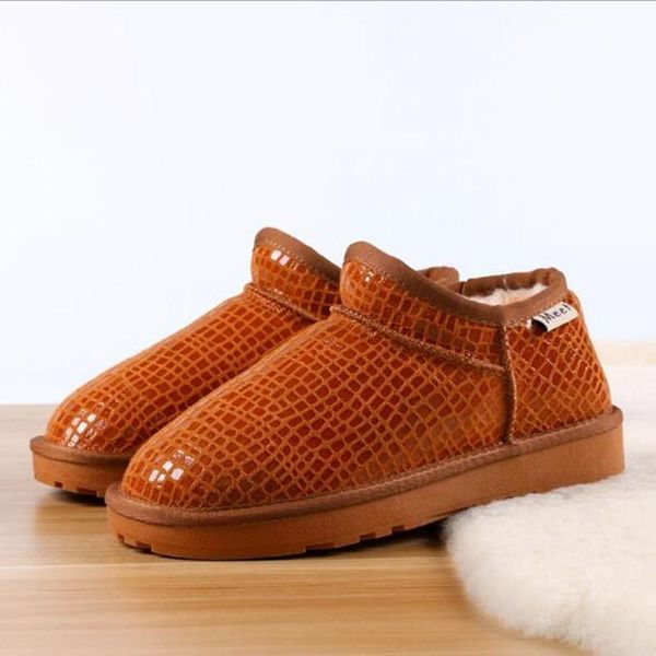 

35-41 snow boots women thick-soled winter cotton shoes short boots bread shoes plus velvet warm mother cotton, Black