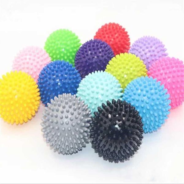 

fitness balls wholesale massage fascia muscle relaxation points 7.5cm and 9cm spike environmental grip hedgehog ball1