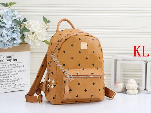 

2021 fashion luxury hand, shoulder, women's backpack leather designer bag size 21 15 7